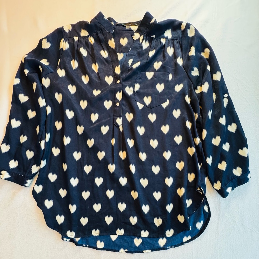 Fun 2 Fun Dark Blue Blouse with‎ Cream Hearts